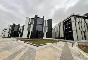 مكاتب للبيع - 1 غرف - بالدور 1