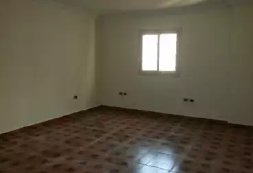 فيلا منفصلة للإيجار - 8 غرف