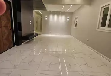 شقق للبيع - 1 غرف - بالدور 1