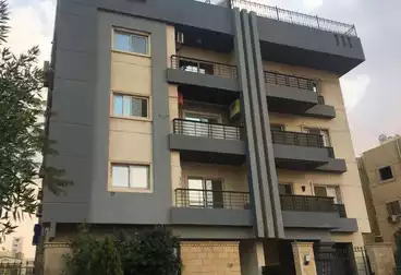 Apartments For sale - 3 rooms - floor 1