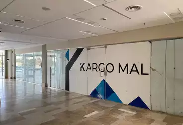 Commercial For sale - floor 0