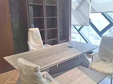 عقارات للبيع - 5 غرف - بالدور 4