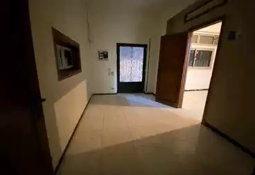 Offices For rent - 5 rooms - floor 0