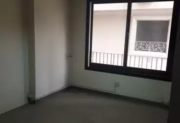 عقارات للإيجار - 10 غرف - بالدور 5