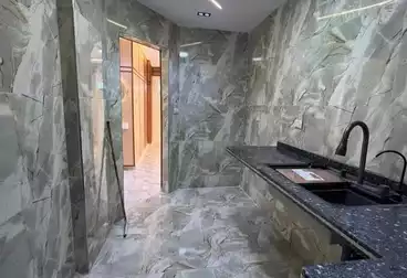 شقق للبيع - 3 غرف - بالدور 7