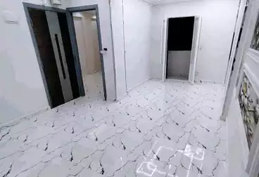 شقق للبيع - 2 غرف - بالدور 1