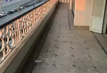 عقارات للبيع - 5 غرف - بالدور 3