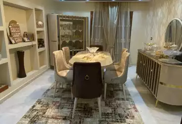 Apartments For sale - 5 rooms - floor 4