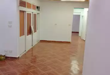 Apartments For sale - 3 rooms - floor 1