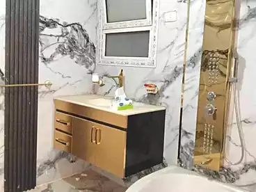 شقق للبيع - 3 غرف - بالدور 4