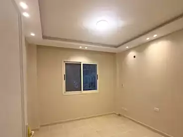 عقارات للإيجار - 3 غرف - بالدور 1
