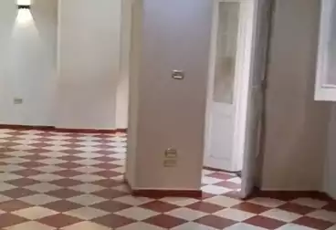 Apartments For sale - 2 rooms - floor 4