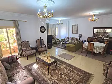 Apartments For sale - 3 rooms - floor 1