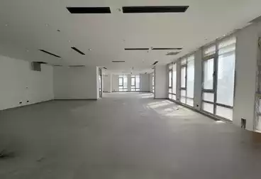 مكاتب للإيجار - 6 غرف - بالدور 2