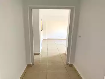 Apartments For sale - 2 rooms - floor 5