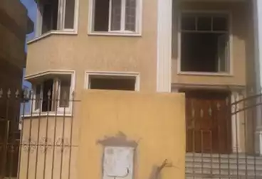 Villas For sale - 5 rooms