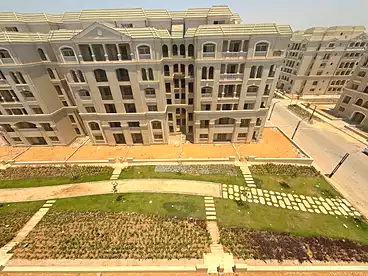 Apartments For sale - 3 rooms - floor 0