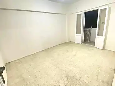 شقق للبيع - 3 غرف - بالدور 3