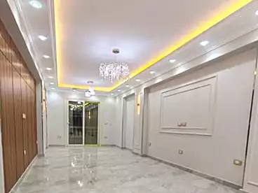 شقق للبيع - 3 غرف - بالدور 8