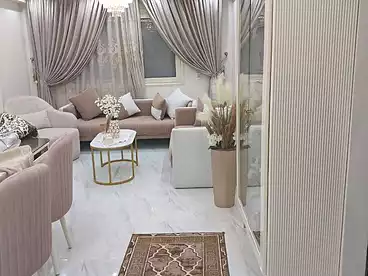 شقق للبيع - 2 غرف - بالدور 6