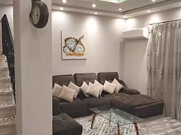 فيلا منفصلة للإيجار - 4 غرف