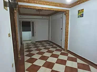 Apartments For sale - 2 rooms - floor 7