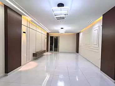 شقق للبيع - 3 غرف - بالدور 1