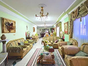 شقق مفروشة للبيع - 3 غرف - بالدور 9
