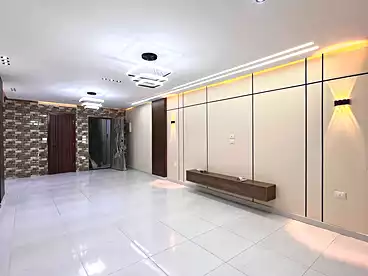 Apartments For sale - 3 rooms - floor 0