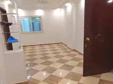 شقق للبيع - 3 غرف - بالدور 5