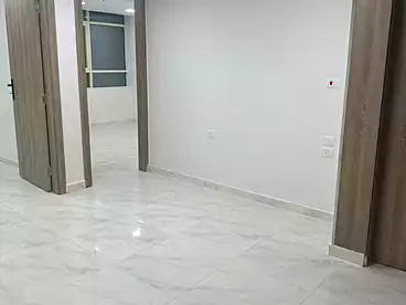 مكاتب للإيجار - 3 غرف - بالدور 6