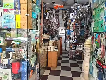 محلات للبيع - بالدور 0