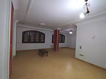 Apartments For rent - 2 rooms - floor 6