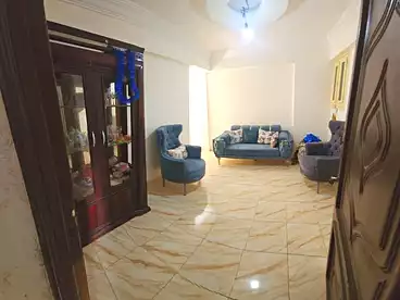 Apartments For sale - 2 rooms - floor 8