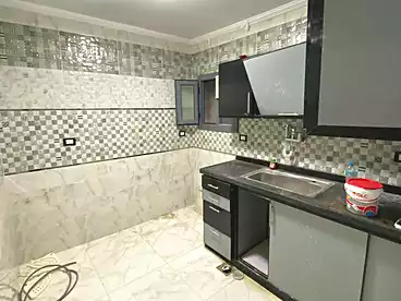 شقق للبيع في شارع العيادة القديمة، البيطاش، 160 متر