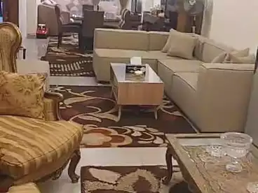 عقارات للبيع في كامب شيزار، الاسكندرية، 170 متر