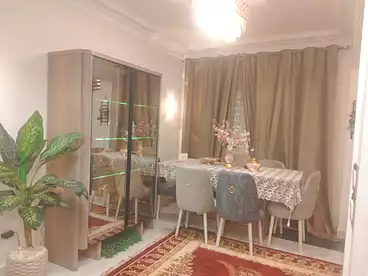 شقق للبيع - 2 غرف - بالدور 4