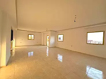 روف للبيع - 3 غرف - بالدور 4