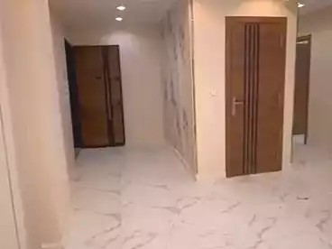 Apartments For sale - 3 rooms - floor 5