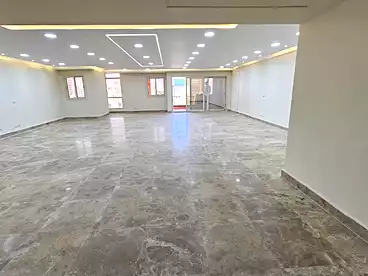 Administrative For rent - 3 rooms - floor 7