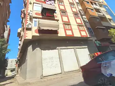 محلات للإيجار - بالدور 0