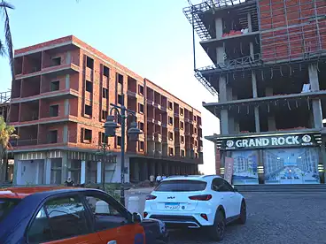Studio For sale - 1 rooms - floor 1