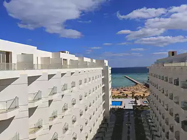 Apartments For sale - 2 rooms - floor 4