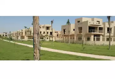 توين هاوس للبيع - 4 غرف