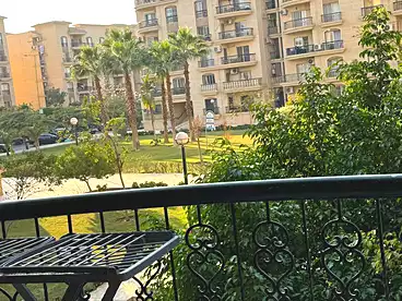 عقارات للإيجار - 3 غرف - بالدور 1