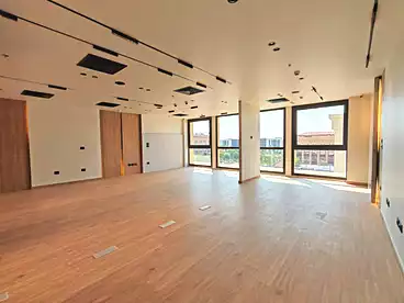 عقارات للبيع - 1 غرف - بالدور 3