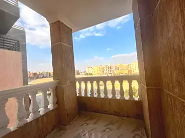 شقق للإيجار - 3 غرف - بالدور 1