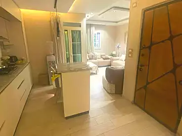 Apartments For sale - 3 rooms - floor 1
