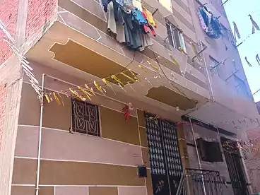 منزل / بيت للبيع - 4 غرف