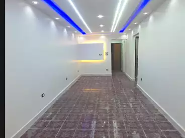 Apartments For sale - 2 rooms - floor 5